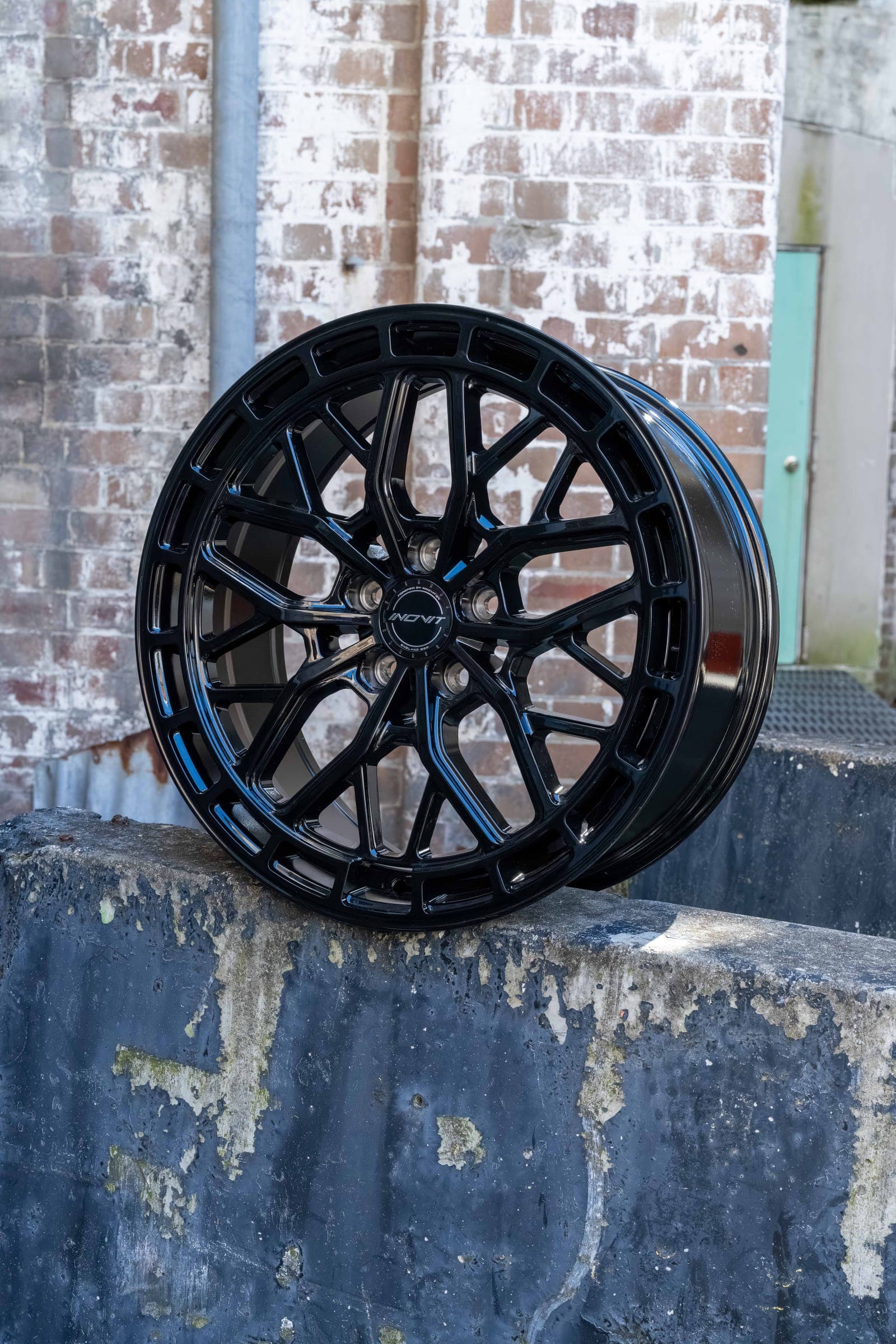 VORTEX II — Black Satin Lacquer